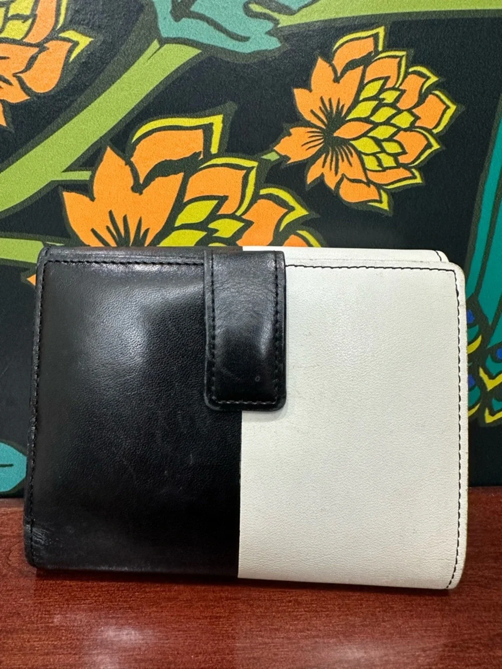 Yves Saint Laurent YSL Leather Wallet Black White Logo Trifold - Picture 5 of 12